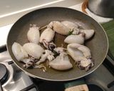 Foto del passaggio 5 della ricetta Zuppetta di Seppioline alla Mediterranea alla Mia Maniera