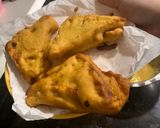 A picture of step 4 of Bread Pakoda.