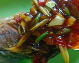 Gambar langkah 5 resipi Siakap Goreng Pedas Ala Thai.