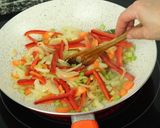 Foto del paso 4 de la receta Tempeh Guisado, acuérdate que el plato no se come!!