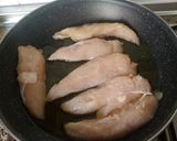 Foto del paso 1 de la receta: Solomillos de pollo con verduras y champiñón