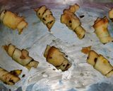 Foto langkah ke 4 dari resep Croissant Roti Tawar.