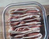 Gambar langkah 2 resipi Layered Tortilla Bake.