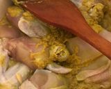 Foto langkah ke 2 dari resep Ayam Goreng Kremes Telur.