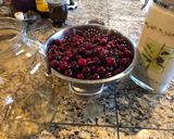 Hình bước làm 1 của món Ngâm Maraschino Cherries