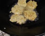 Foto langkah ke 3 dari resep Bakwan jagung Manado.