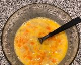 Foto del paso 3 de la receta: Tortilla de verduras 🥬🥕🧅🥚