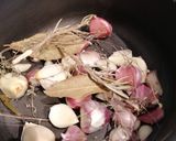 Une image de l'étape 2 de Ail confit à l'huile d'olive.