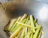 Hình bước làm 3 của món Bún Bò Kho