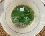 Foto del paso 2 de la receta: Te verde frío con hojas de hierba buena