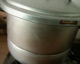 A picture of step 2 of Chicken Resha kabab.