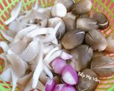 Hình bước làm 1 của món Bánh canh mực,giò sống và nấm