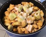 Une image de l'étape 2 de Compote de pommes du jardin à l'orange.