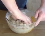 A picture of step 4 of Hot cross buns.