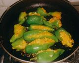 भरवा मिर्ची (bharwan mirchi recipe in Hindi) रेसिपी चरण 4 फोटो