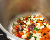 Foto del paso 3 de la receta: Garbanzos con conejo