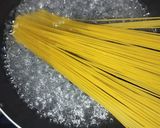 Foto langkah ke 1 dari resep Spaghetti Bumbu Seblak.