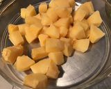 Une image de l'étape 8 de Salade de fruits d'hiver aux amandes.