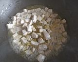 Foto del passaggio 2 della ricetta Spaghetti alla chitarra con pesce spada