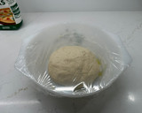Foto del paso 3 de la receta: Pizza Dualizza de pesto y anchoas