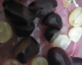 A picture of step 1 of Grapes raita.
