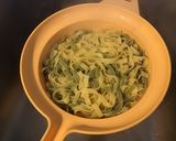 Une image de l'étape 2 de Gratin de tagliatelles à la trevisana et légumes multicolores.