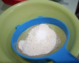 Foto langkah ke 1 dari resep Bolu Kukus Karakter Pinky.