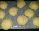Foto del paso 7 de la receta: Bollos suizos o bollos de leche