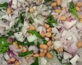 A picture of step 2 of Jhatpat Breakfast Poha.