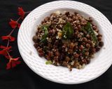 A picture of step 6 of Black chana in coconut (Kadale kaalu usli).