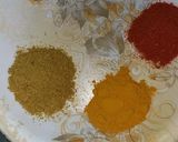 A picture of step 2 of Pyaz gosht.