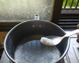 A picture of step 1 of White Sauce Pasta.