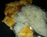 Foto langkah ke 5 dari resep Telor dadar keju kornet.