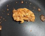 Foto langkah ke 2 dari resep Chicken adobo.