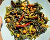 ডাটা আলুর নিরামিষ রেসিপির ধাপ 5 ছবি