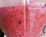 Foto del paso 2 de la receta: Smoothie de frutos rojos