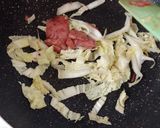 Foto langkah ke 2 dari resep Shirataki Goreng (low carb/debm).
