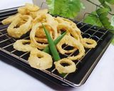 Foto langkah ke 4 dari resep Onion Rings.