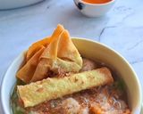 Foto langkah ke 5 dari resep Bakso Ayam Pangsit Kuah.