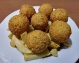Foto del paso 9 de la receta: Bolitas de patata al parmesano, rellenas de queso fundido