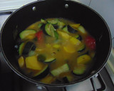 Foto del paso 4 de la receta: 🥄Crema de calabacín 🥒 con albahaca🌿