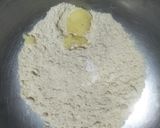 A picture of step 1 of Sindhi-Jowar Kutti (Malida or churi).
