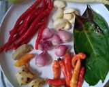 Foto langkah ke 2 dari resep Gulai Ikan Kakap.