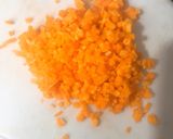 Hình bước làm 1 của món Chả giò tôm thịt