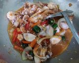 Foto langkah ke 7 dari resep Cumi & Udang Mentega Saus Tiram.