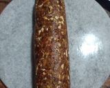 A picture of step 7 of Dates Dryfruit Roll.
