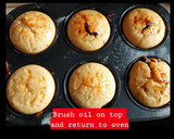 A picture of step 7 of Muffin pancakes-to-Go.