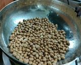 तिळगुळ लाडू (Tilgul Ladoo Recipe In Marathi) रेसिपी स्टेप 2 फोटो