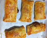 Foto langkah ke 6 dari resep Tuna Puff Pastry simple untuk bekal sekolah.