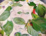 รูปขั้นตอนการทำที่ 2 ของ เขียวหวานปลาอินทรี 🌿 / Green Curry with Mackerel fish 🌿